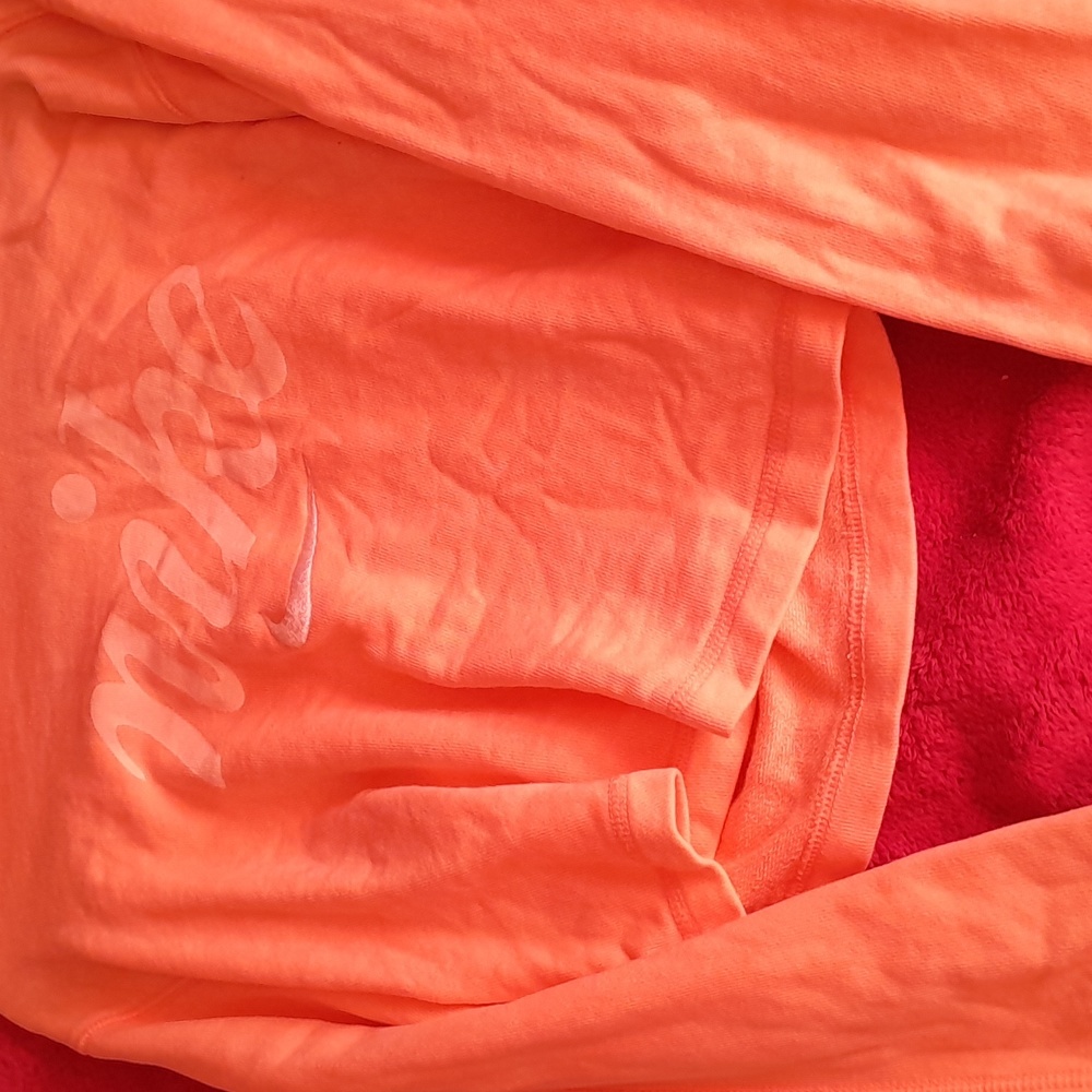 Light pink nike crop sweater